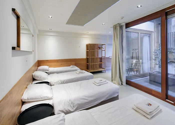 Marnix360Apartments The Mansion Suites